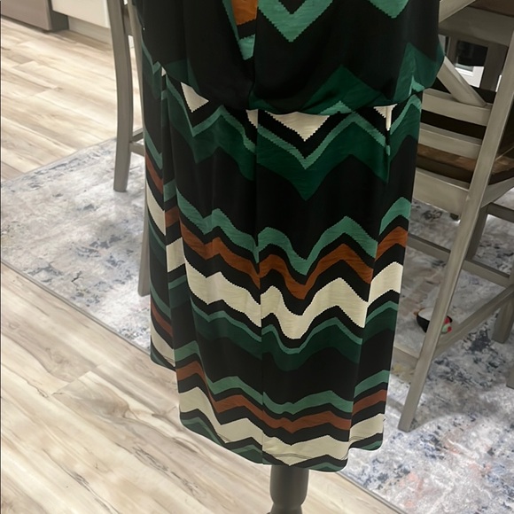 Perceptions Chevron Patterned Dress - Picture 6 of 8